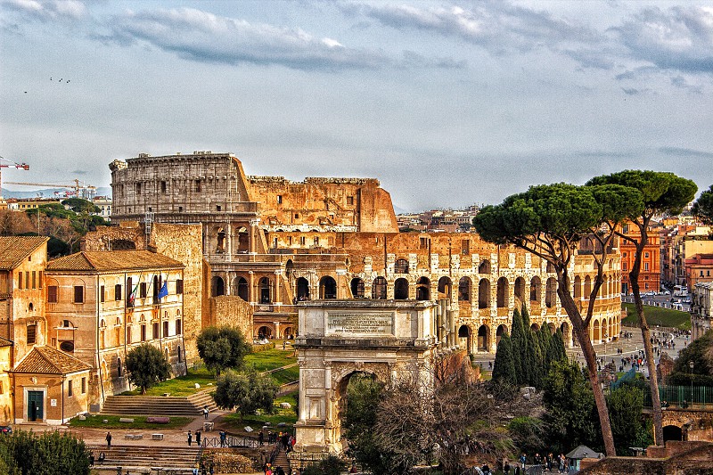 Vue sur la ville de Rome en fin de journée 