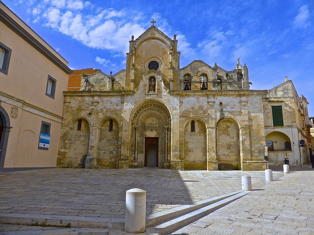 Une église baroque à Lecce dans les Pouilles